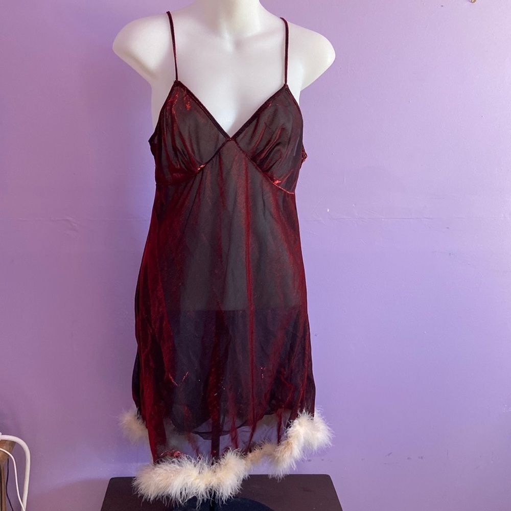 Gilligan & O’Malley Red White Feather Trim Babydoll Lingerie Size Small
